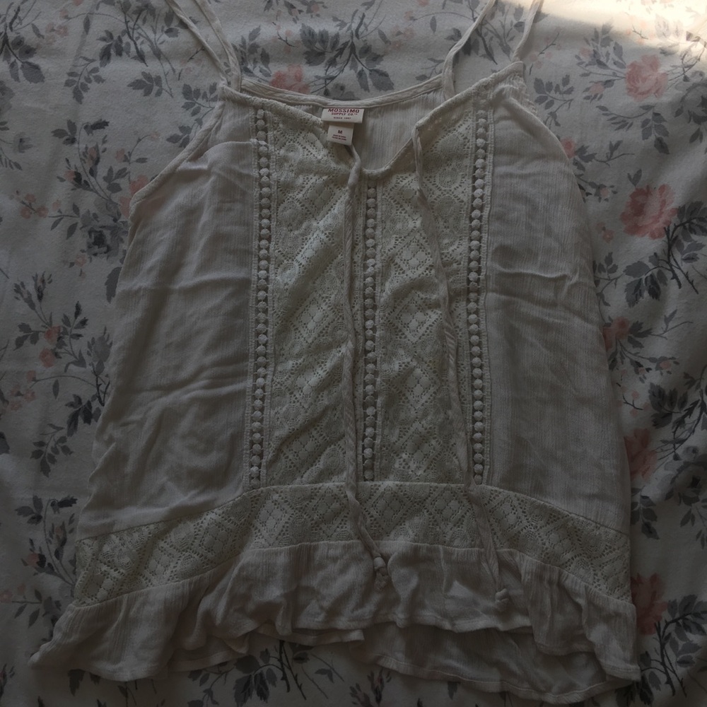 Mossimo eggshell white flowy tank